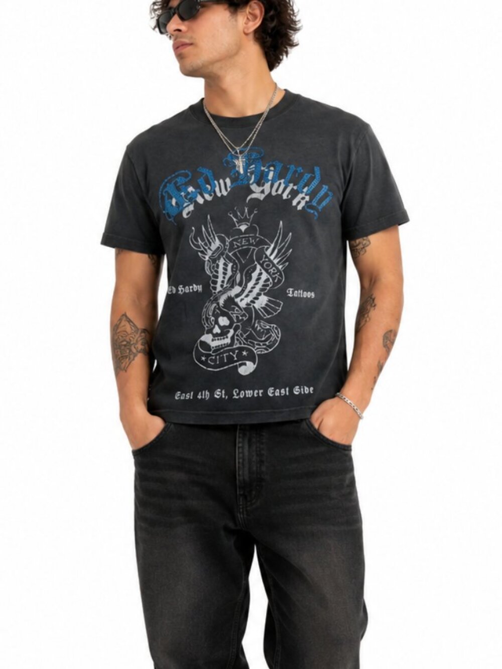 Ed Hardy Limited Edition - Rhinestone NYC Eagle Tee Size Large